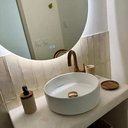 Le Petit Faubourg - Cocooning And Bright - Cite * Καρκασόν